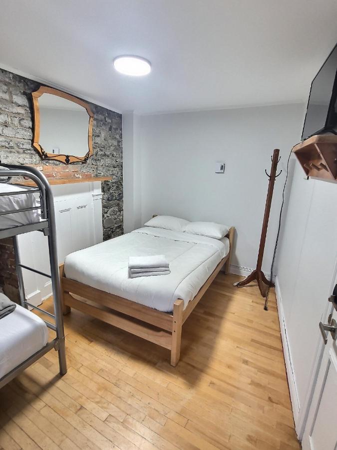 Auberge De La Paix Квебек Экстерьер фото